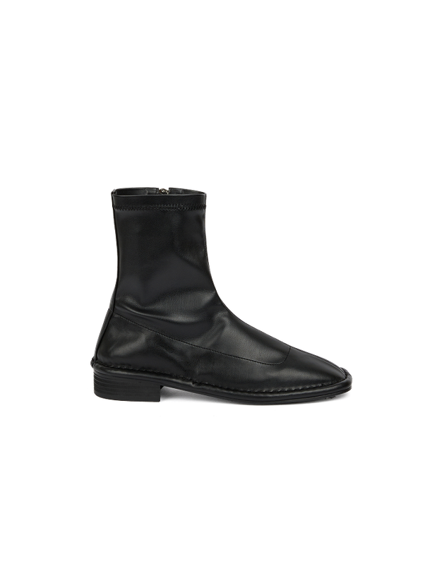 The Cloister MINIMAL SOCKS BOOTS