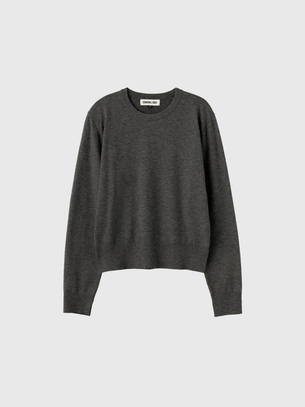 General Idea woman relaxed essential crew neck pullover