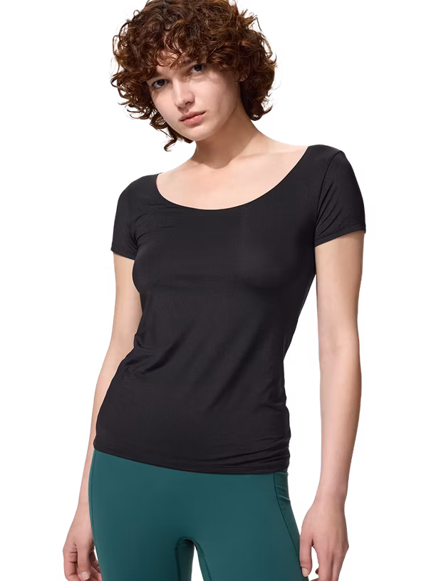Uniqlo Футболка AIRism U-Neck Uniqlo