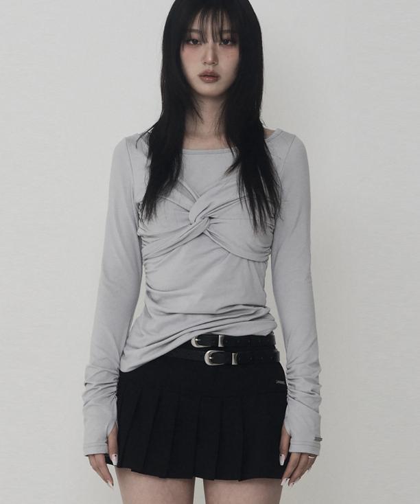 Etre Au Sommet Shirring Twisted Layered Long Sleeves