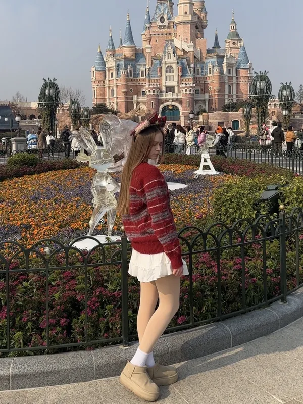 В disneyland с nascent